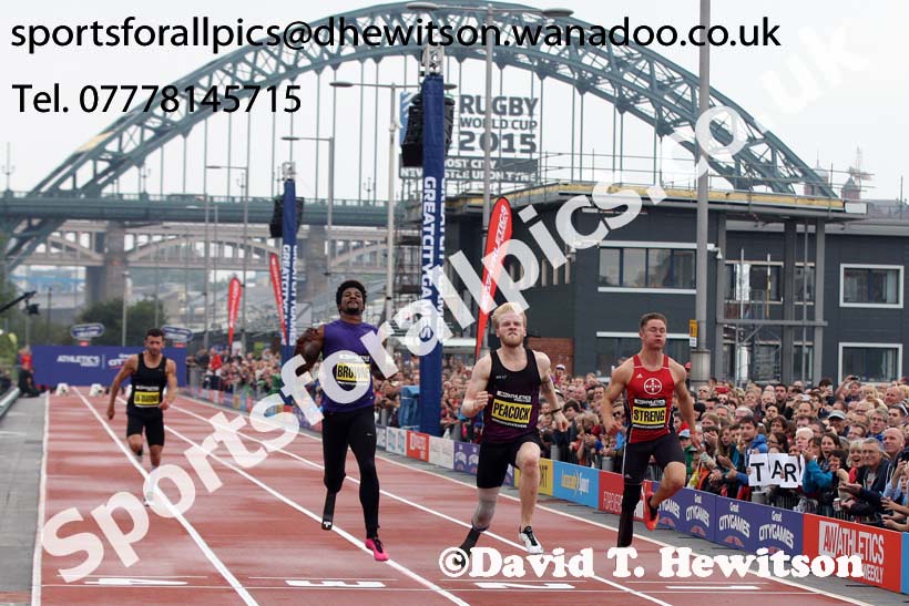 Jonny Peacock wins the 100 metres T44 from Richard Browne, Great North CityGames. Photo: David T. Hewitson/Sports for All Pics